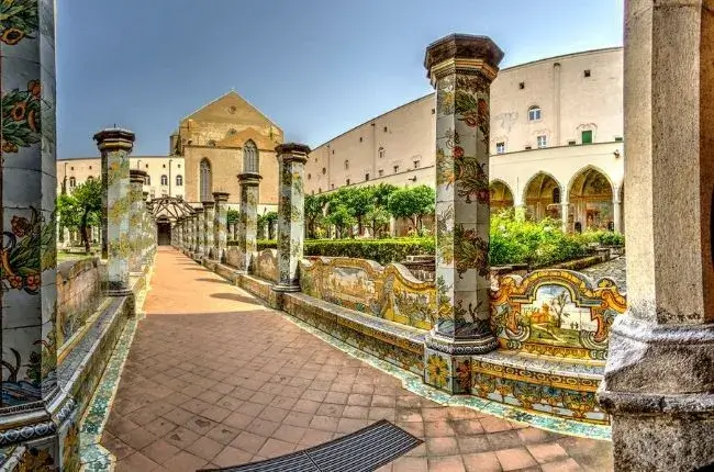 Nápoly látnivalók